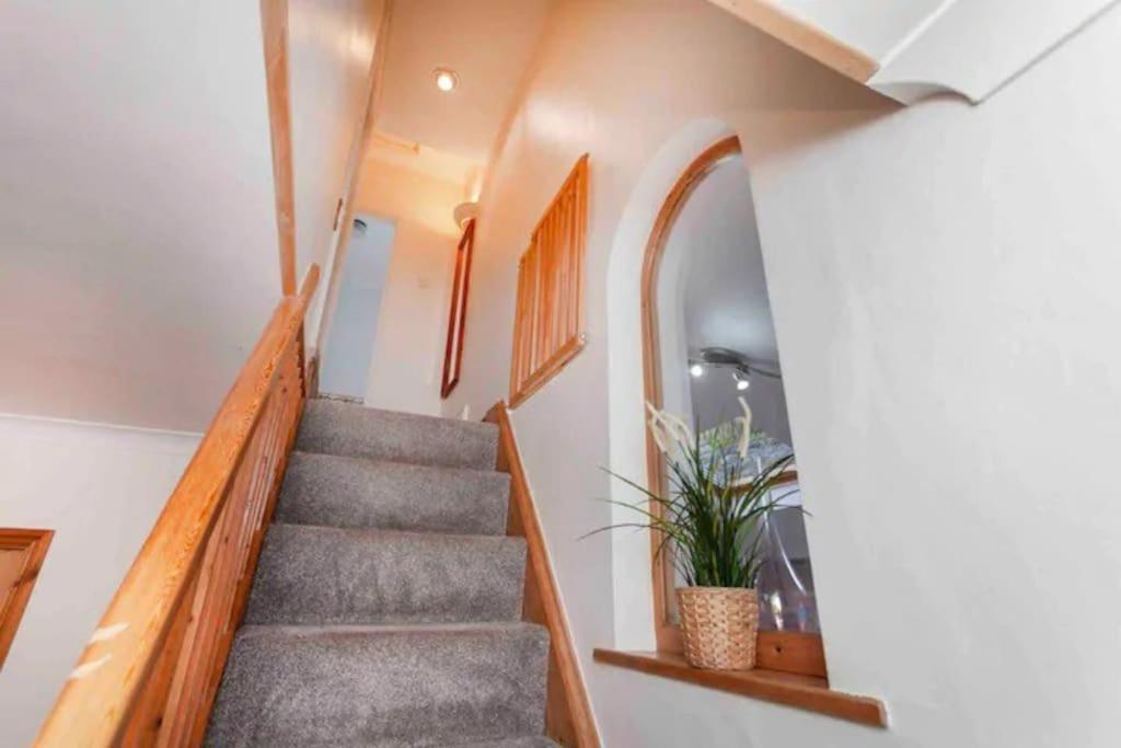 Cosy Heather Cottage Ашборн Екстер'єр фото
